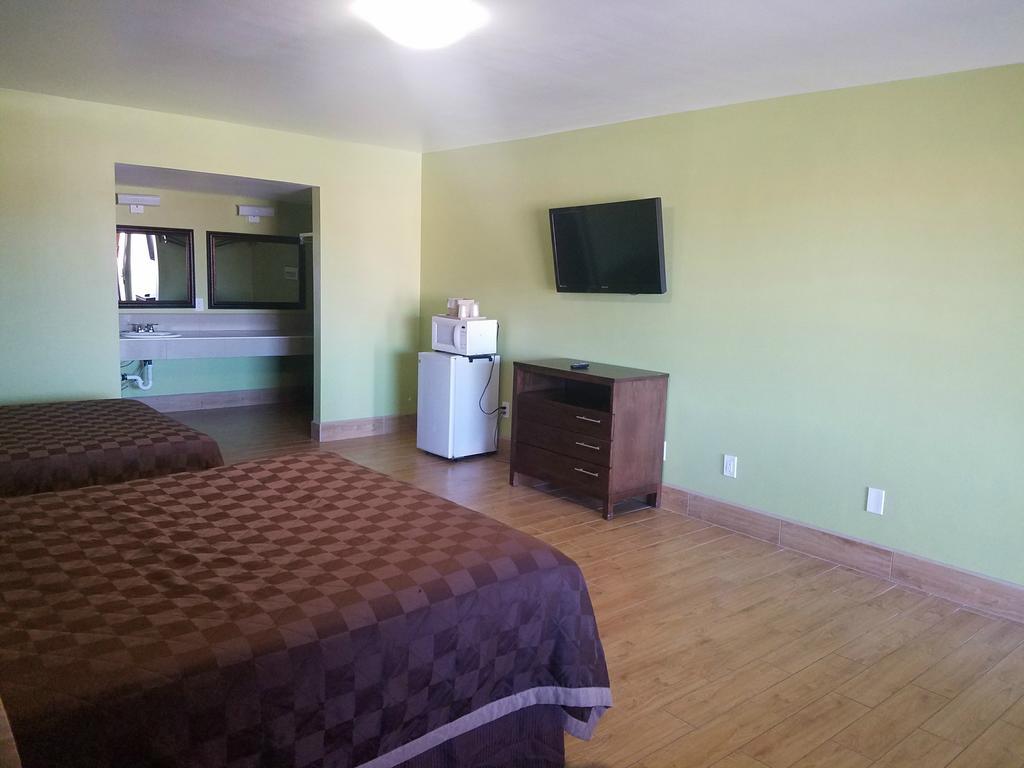 Simple Rewards Inn Roswell Bagian luar foto