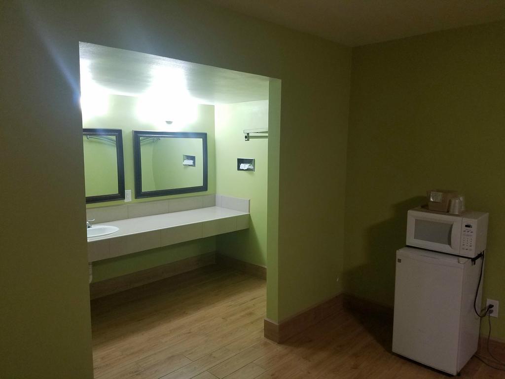 Simple Rewards Inn Roswell Bagian luar foto